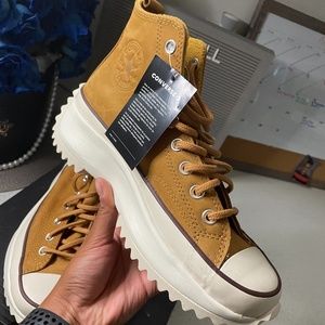 Converse size 9 women